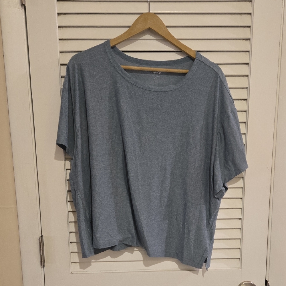 NWOT Old Navy Active Cropped  Cloud 94 Soft Tee sz XXL